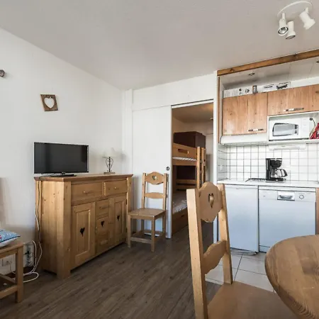 Studio Tignes, 1 Piece, 4 Personnes - Fr-1-502-72 아파트 *